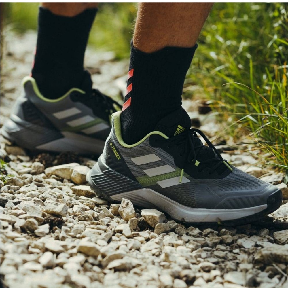 ADIDAS TERREX SOULSTRIDE TRAIL
RUNNING SHOES 
Gray Four / Gray Two / Pulse Lime
